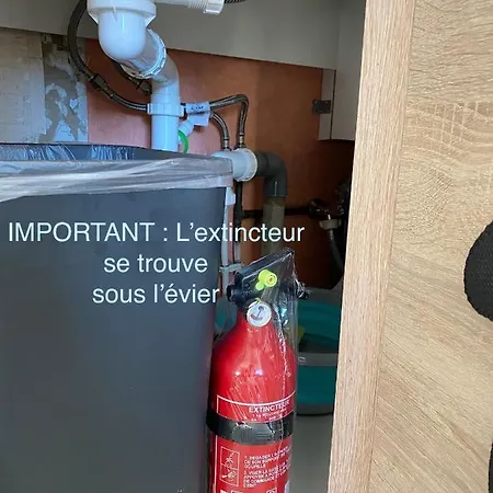 - 4/6 Personnes Avec Exterieurs Apartment *